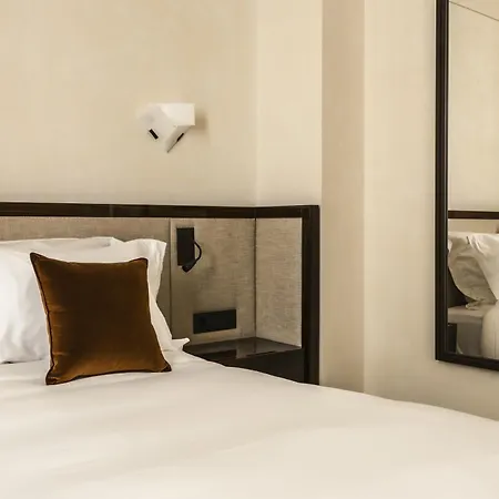 Mondovi Luxury Paris