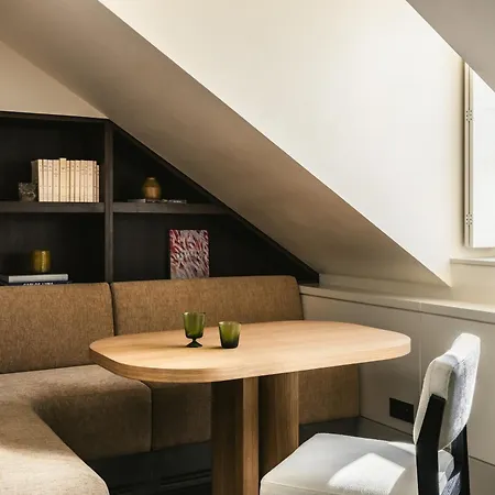 Mondovi Luxury 5* Paris
