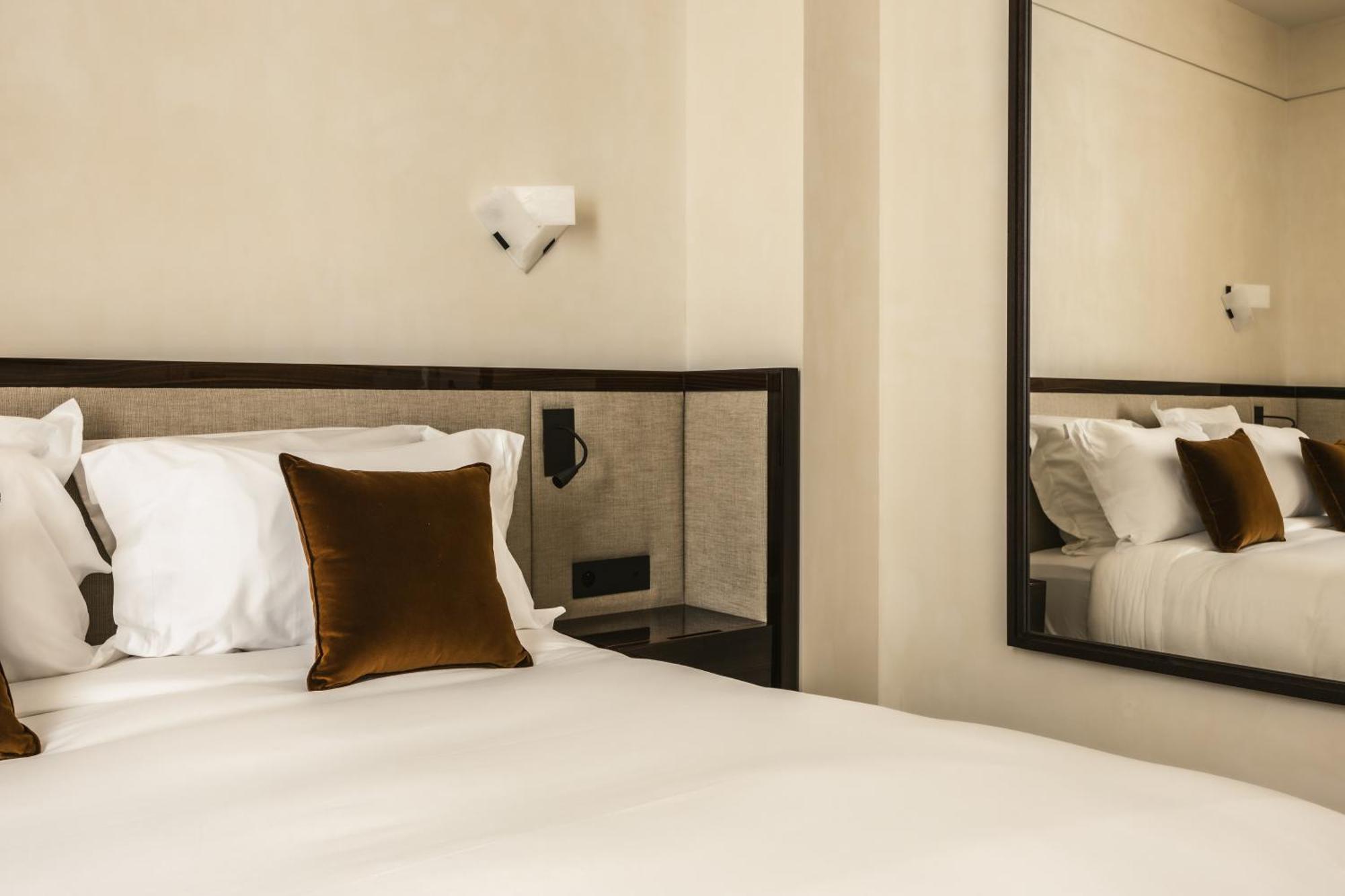 Mondovi Luxury Paris